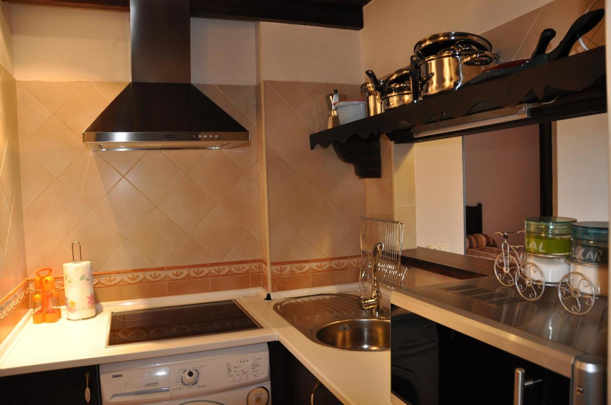 Apartamentos El Mirador Del Soto Sotoserrano Quarto foto